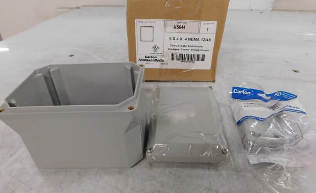 NS644 Part Image. Manufactured by Thomas & Betts.