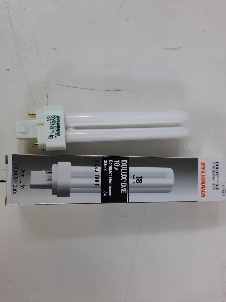 Sylvania CF18DD/E/841/ECO 5.8" L, 18 W, 1150 Lumen, 4100 K, 82 CRI, 20000 Hr Life, 4-Pin G24Q-2, T4, Lead-Free, DULUX D/E, Double Tube Sylvania CF18DD/E/841/ECO 5.8" L, 18 W, 1150 Lumen, 4100 K, 82 CRI, 20000 Hr Life, 4-Pin G24Q-2, T4, Lead-Free, DULUX D/E, Double Tube