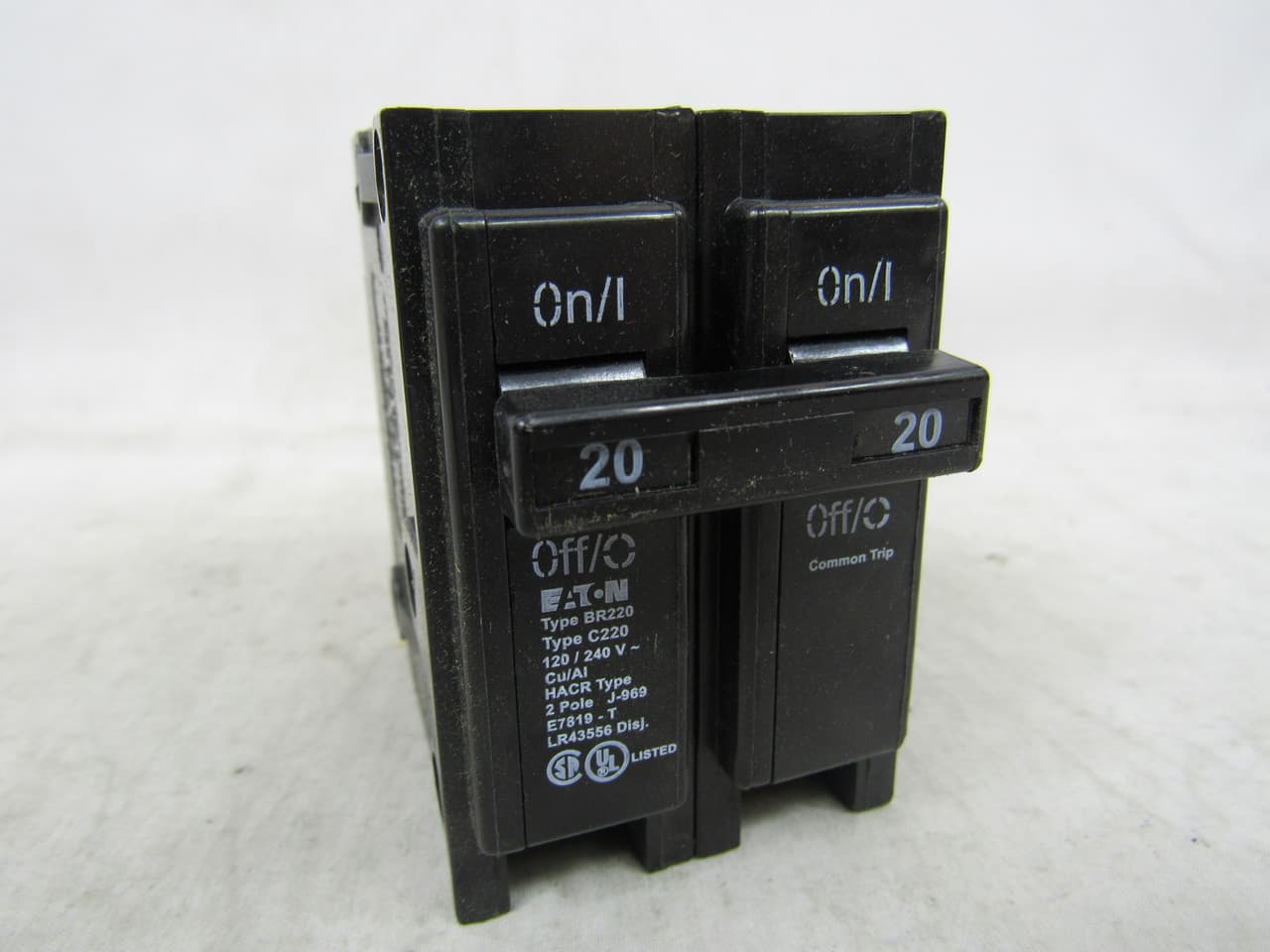 Eaton BR220 BR220 Eaton - Eaton BR Thermal magnetic circuit breaker, Type BR 1-Inch plug-on circuit breaker, 20 A, 10 kAIC, Two-pole, 120/240V, BR, Common breaker trip, #14-3 AWG Cu/Al, Q28, BR, Type BR Loadcenters Eaton BR220 BR220 Eaton - Eaton BR Thermal magnetic circuit breaker, Type BR 1-Inch plug-on circuit breaker, 20 A, 10 kAIC, Two-pole, 120/240V, BR, Common breaker trip, #14-3 AWG Cu/Al, Q28, BR, Type BR Loadcenters