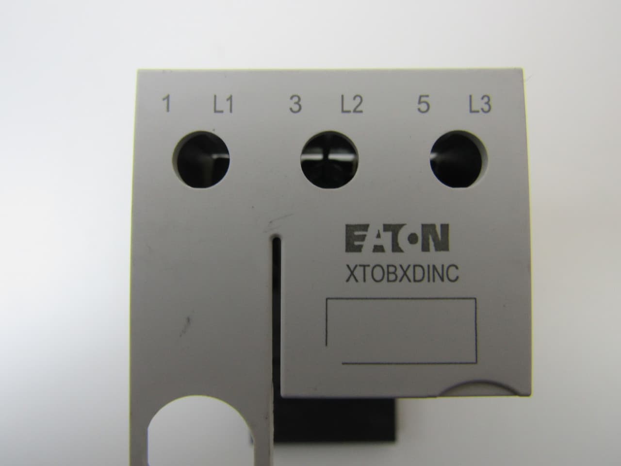 Eaton XTOBXDINC XTOBXDINC Eaton - Eaton XT IEC bimetallic overload relay adapter, C-D Frame size, used with XTOB CC0 Eaton XTOBXDINC XTOBXDINC Eaton - Eaton XT IEC bimetallic overload relay adapter, C-D Frame size, used with XTOB CC0