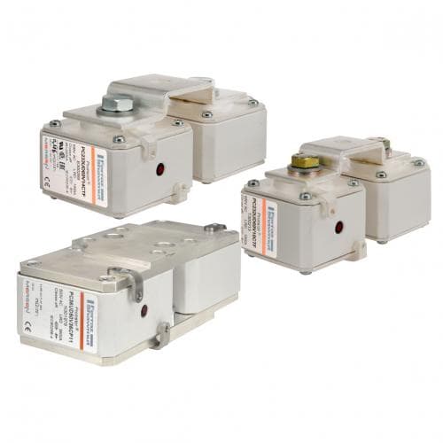 Mersen F300270 F300270 Mersen - Square Body High-Speed Fuse Protistor® Size 2x33 aR 690VAC IEC 700VAC UL 1600A With Striker Flush ends metric threads With Omega connection Mersen F300270 F300270 Mersen - Square Body High-Speed Fuse Protistor® Size 2x33 aR 690VAC IEC 700VAC UL 1600A With Striker Flush ends metric threads With Omega connection