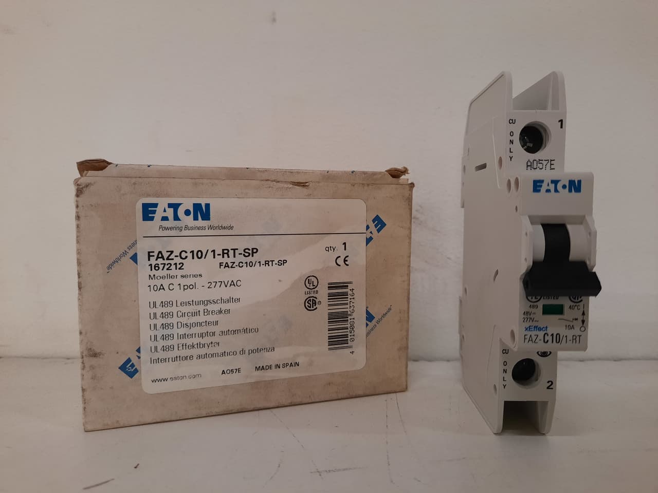 Eaton FAZ-C10/1-RT-SP 277/480 VAC 50/60 Hz, 10 A, 1-Pole, 10/14 kA, 5 to 10 x Rated Current, Ring Tongue Terminal, DIN Rail Mount, Single Packaging, C-Curve, Current Limiting, Thermal Magnetic Eaton FAZ-C10/1-RT-SP 277/480 VAC 50/60 Hz, 10 A, 1-Pole, 10/14 kA, 5 to 10 x Rated Current, Ring Tongue Terminal, DIN Rail Mount, Single Packaging, C-Curve, Current Limiting, Thermal Magnetic