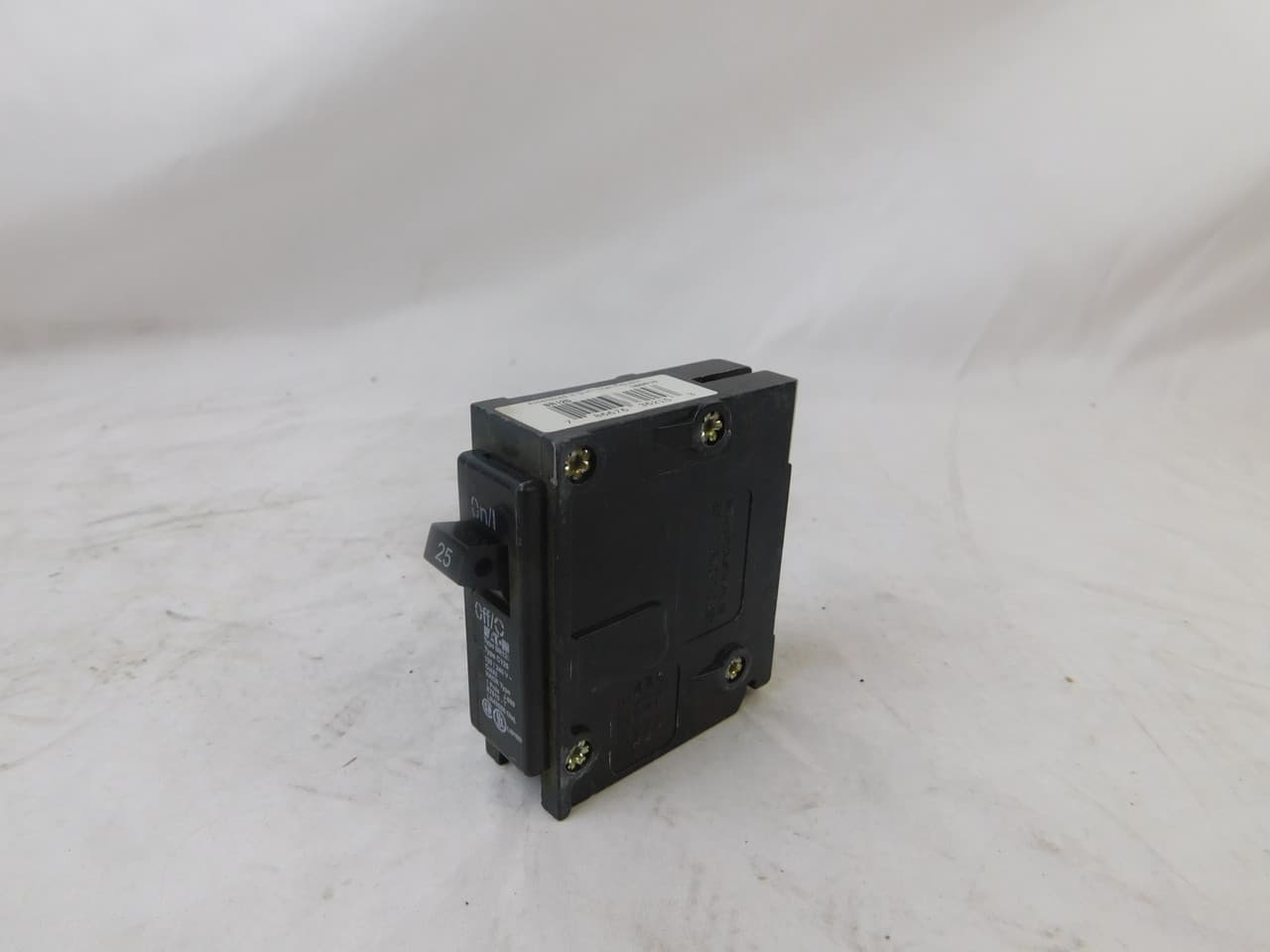 Eaton BR125 BR125 Eaton - Eaton BR thermal magnetic circuit breaker,Type BR 1-Inch plug-on circuit breaker,25 A,10 kAIC,Single-pole,120/240V,BR,#14-4 AWG Cu/Al,BR,Type BR Loadcenters Eaton BR125 BR125 Eaton - Eaton BR thermal magnetic circuit breaker,Type BR 1-Inch plug-on circuit breaker,25 A,10 kAIC,Single-pole,120/240V,BR,#14-4 AWG Cu/Al,BR,Type BR Loadcenters