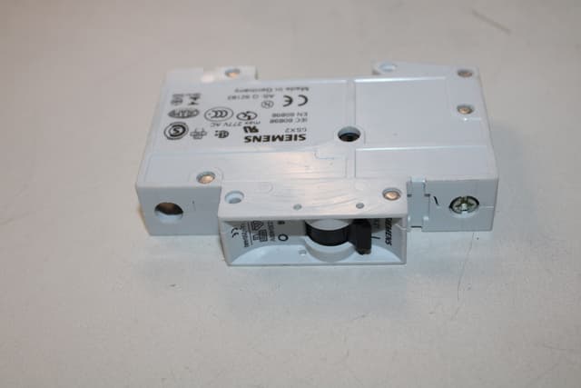 5SX2106-7 Part Image. Manufactured by Siemens.