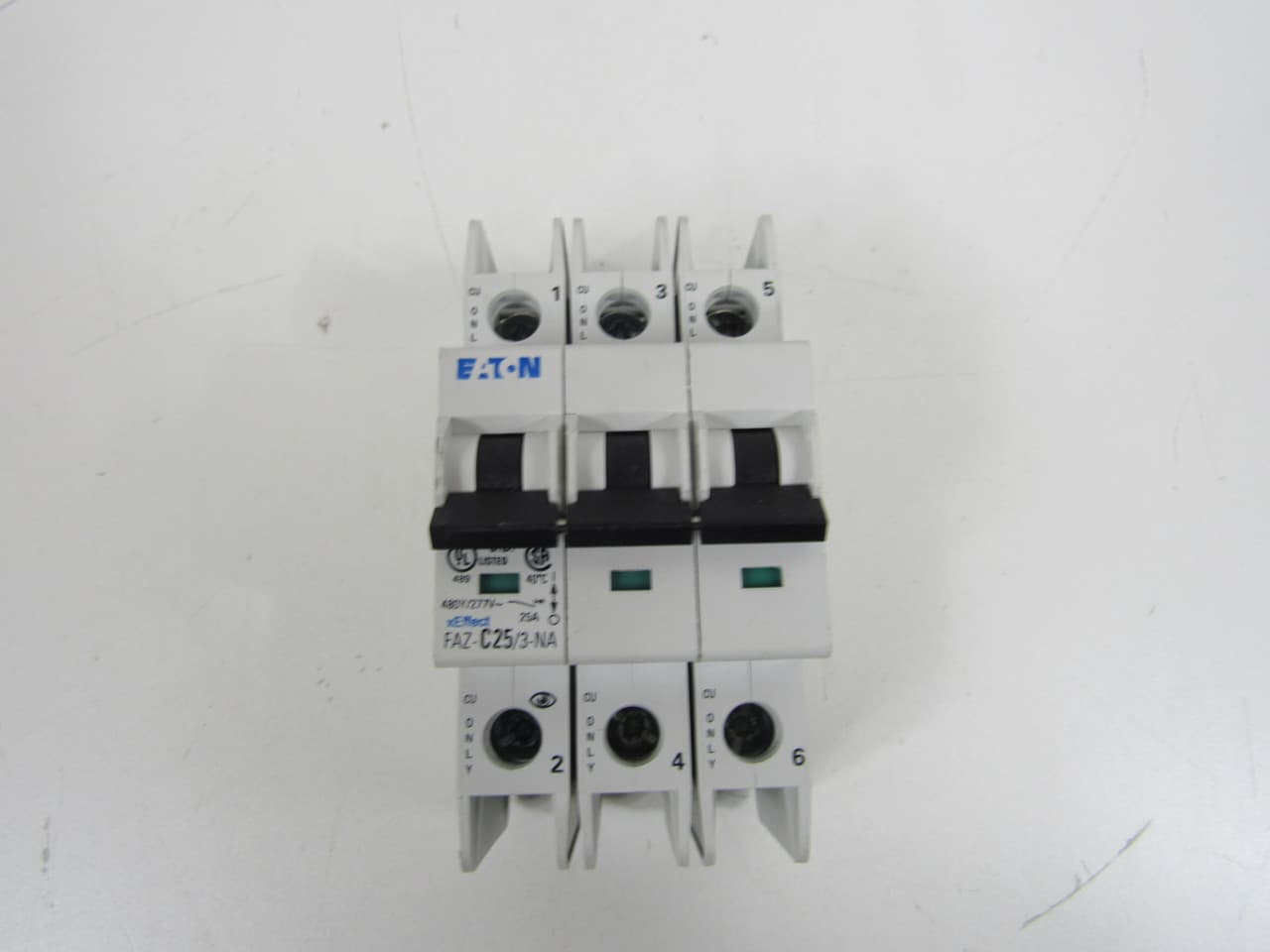 Eaton FAZ-C25/3-NA 277/480 VAC 50/60 Hz, 25 A, 3-Pole, 10/14 kA, 5 to 10 x Rated Current, Screw Terminal, DIN Rail Mount, Standard Packaging, C-Curve, Current Limiting, Thermal Magnetic Eaton FAZ-C25/3-NA 277/480 VAC 50/60 Hz, 25 A, 3-Pole, 10/14 kA, 5 to 10 x Rated Current, Screw Terminal, DIN Rail Mount, Standard Packaging, C-Curve, Current Limiting, Thermal Magnetic