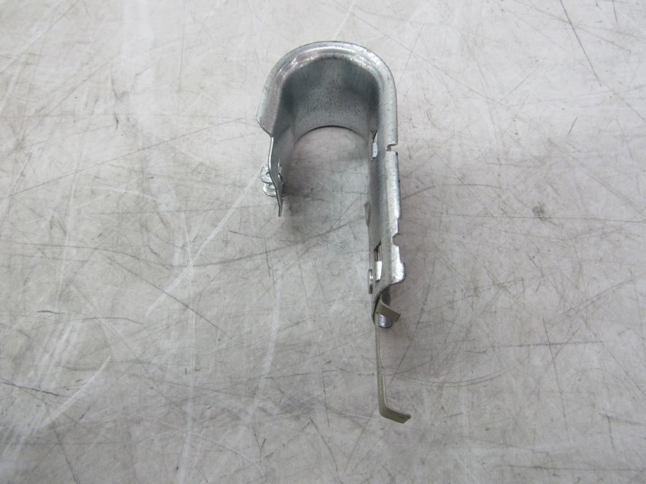 Nvent CAT21HP4Z34 CAT HP 1 5/16IN J-HOOK WITH MULTI-FUNCTION CLIP 1/4IN ROD, #12#8 WIRE Nvent CAT21HP4Z34 CAT HP 1 5/16IN J-HOOK WITH MULTI-FUNCTION CLIP 1/4IN ROD, #12#8 WIRE
