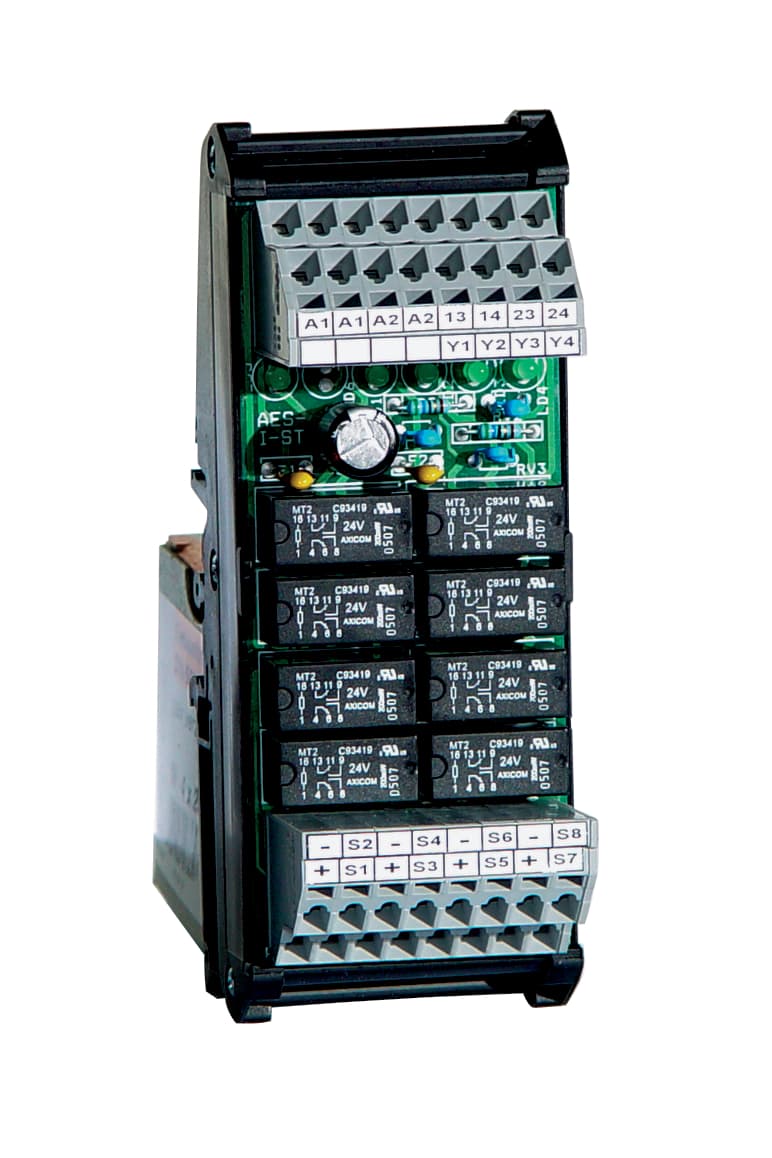 Schmersal PROTECT-IE-11-SK Input expanders; PROTECT; Input for up to 4 sensors per interface e.g.: magnetic safety switches type BNS, emergency stop devices, interlocking devices and others; 2 safety contacts Schmersal PROTECT-IE-11-SK Input expanders; PROTECT; Input for up to 4 sensors per interface e.g.: magnetic safety switches type BNS, emergency stop devices, interlocking devices and others; 2 safety contacts
