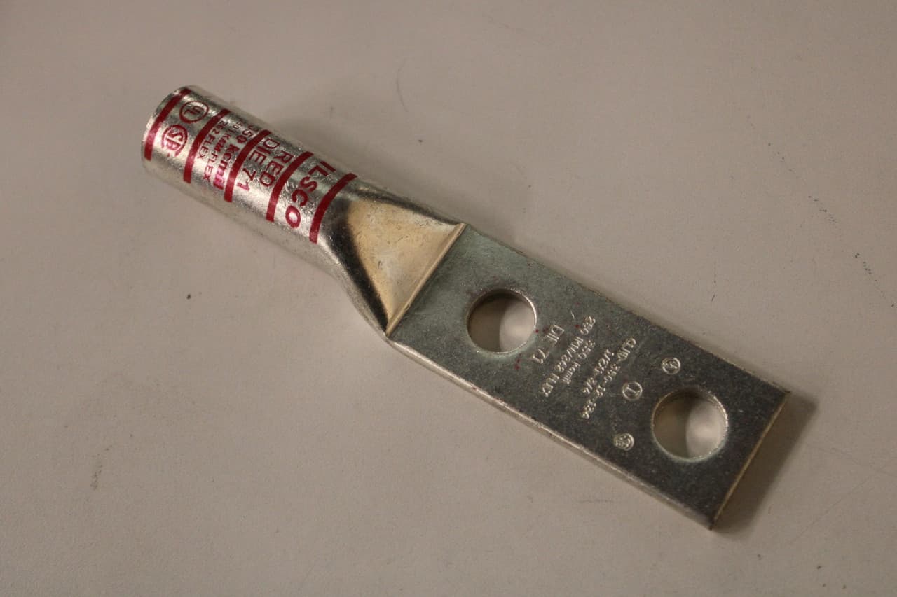 Ilsco CLND-350-12-134 35 kV, 1/2" Stud, 5.623" L, 350 KCMIL, Silver, Electro Tin Plated Seamless Copper, 2-Hole, Long Barrel Ilsco CLND-350-12-134 35 kV, 1/2" Stud, 5.623" L, 350 KCMIL, Silver, Electro Tin Plated Seamless Copper, 2-Hole, Long Barrel