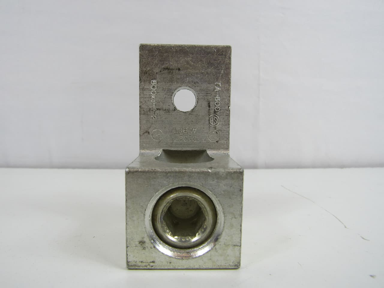 Ilsco TA-600 2 AWG to 600 KCMIL, 3/8" Stud, 3-3/16" L, 1-Hole, 1-Conductor, Electro Tin Plated Aluminum Alloy, Chamfered Wire Entry Ilsco TA-600 2 AWG to 600 KCMIL, 3/8" Stud, 3-3/16" L, 1-Hole, 1-Conductor, Electro Tin Plated Aluminum Alloy, Chamfered Wire Entry