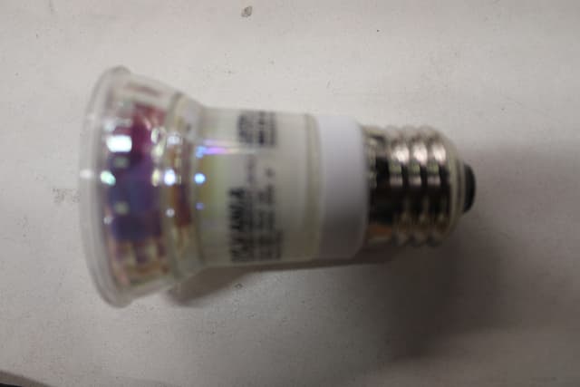 LED6PAR16/DIM/830/FL36/GL1/RP Part Image. Manufactured by Sylvania.
