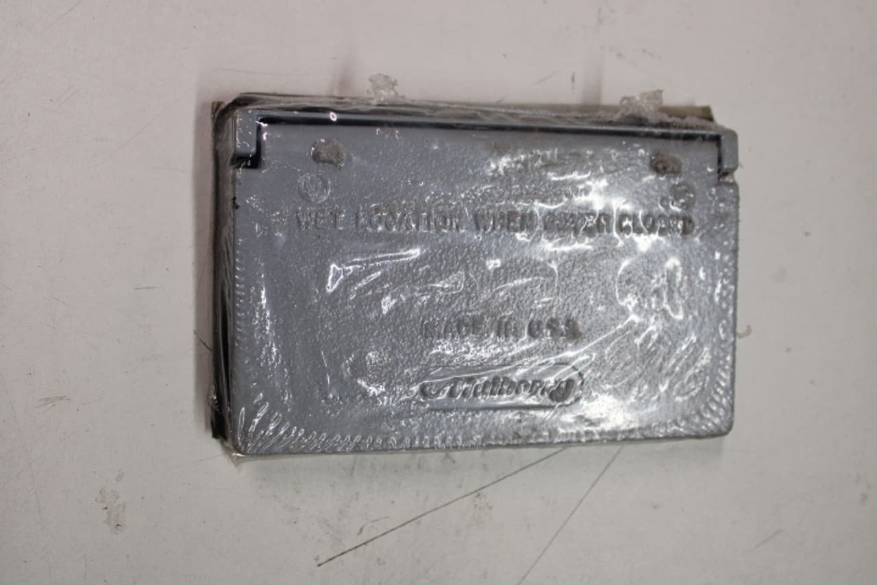 Mulberry 30451 Wallplates and Accessories Mulberry 30451 Wallplates and Accessories