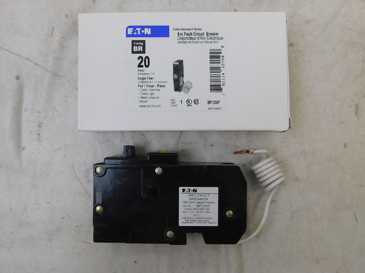 Eaton BR120AF BR120AF Eaton - Eaton BR AFCI circuit breaker, Type BR 1-Inch Wide FIRE-GUARD AFCI Circuit Breakers, Arc fault, 20A, 10 kAIC, Single-pole, 120/240V, BR, #14-4 AWG Cu/Al, Type BR Loadcenters Eaton BR120AF BR120AF Eaton - Eaton BR AFCI circuit breaker, Type BR 1-Inch Wide FIRE-GUARD AFCI Circuit Breakers, Arc fault, 20A, 10 kAIC, Single-pole, 120/240V, BR, #14-4 AWG Cu/Al, Type BR Loadcenters