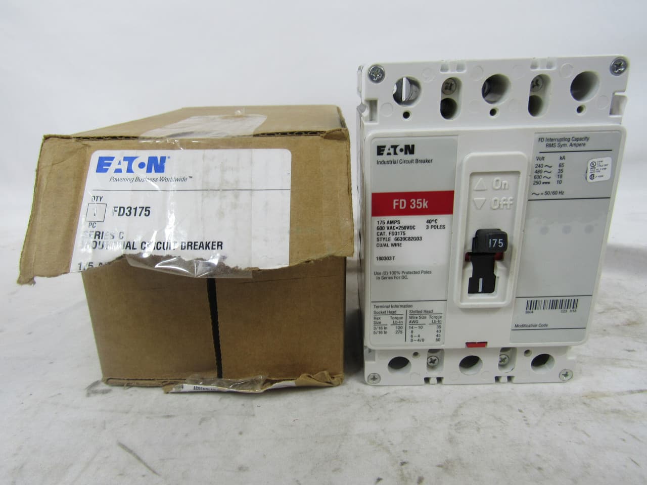 Eaton FD3175 FD3175 Eaton - Eaton Series C complete molded case circuit breaker, F-frame, FD, Complete breaker, Fixed thermal, Fixed magnetic trip type, Three-pole, 175 A, 600 Vac, 250 Vdc, 65 kAIC at 240 Vac, 35 kAIC at 480 Vac Eaton FD3175 FD3175 Eaton - Eaton Series C complete molded case circuit breaker, F-frame, FD, Complete breaker, Fixed thermal, Fixed magnetic trip type, Three-pole, 175 A, 600 Vac, 250 Vdc, 65 kAIC at 240 Vac, 35 kAIC at 480 Vac