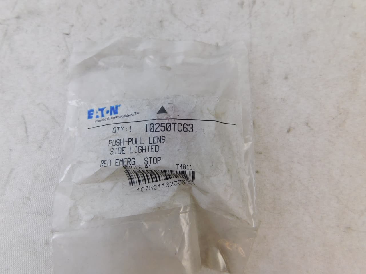 Eaton 10250TC63 10250TC63 Eaton - Eaton 10250T pushbutton lens, 10250T series, Illuminated Push-Pull Operator Lens, Red actuator, Anodized aluminum, Legend: E-STOP, Side-lighted ring Eaton 10250TC63 10250TC63 Eaton - Eaton 10250T pushbutton lens, 10250T series, Illuminated Push-Pull Operator Lens, Red actuator, Anodized aluminum, Legend: E-STOP, Side-lighted ring